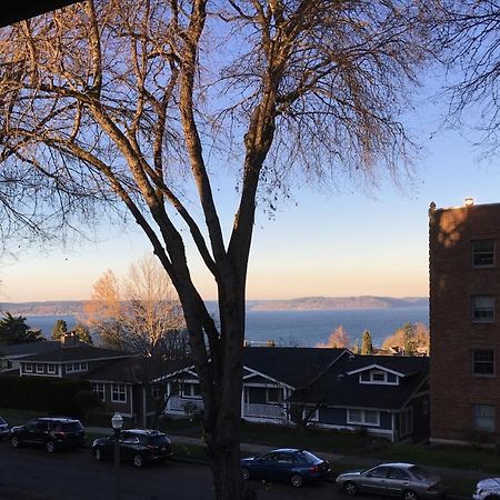 Sea View, Best Area, No Stairs, Wd, 2 Bedrooms, Jacuzzi Bath, New Carpet, Balcony, View, 825Sf Tacoma Exterior photo